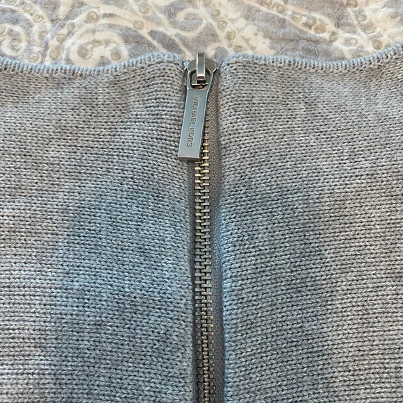 Michael Kors Grey Hi-Lo Sweater size large with zippered back - Picture 6 of 7